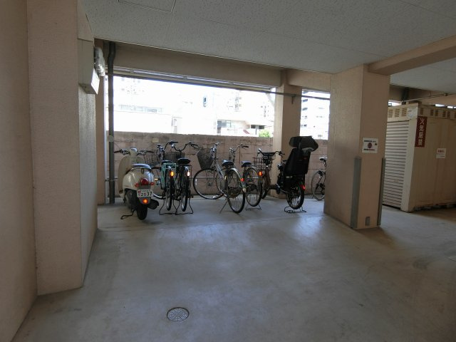 クオリティ平田のその他共用部分|駐輪場があります