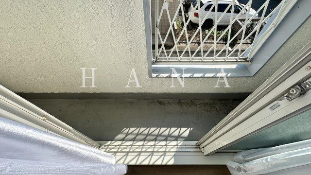 ハイム尾嵜小金井A棟のバルコニー|※別号室参考写真