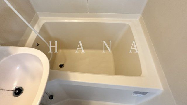 ハイム尾嵜小金井A棟の浴室|※別号室参考写真