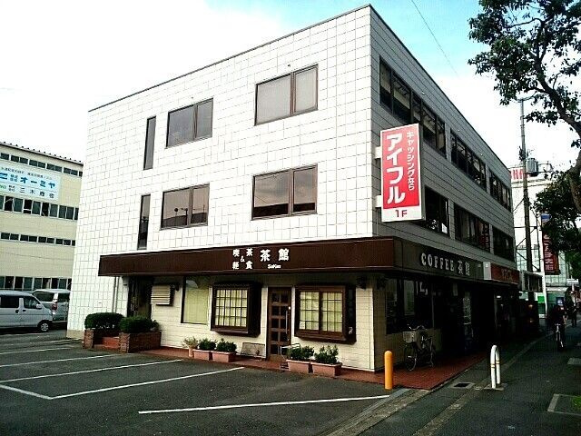 宮崎ビルの外観
