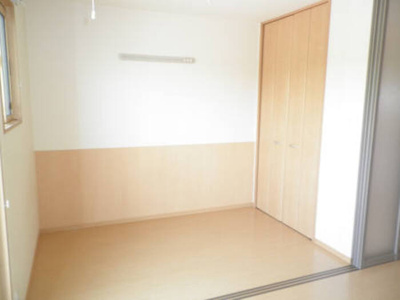 【洋室】 | リビングタウン塩冶南