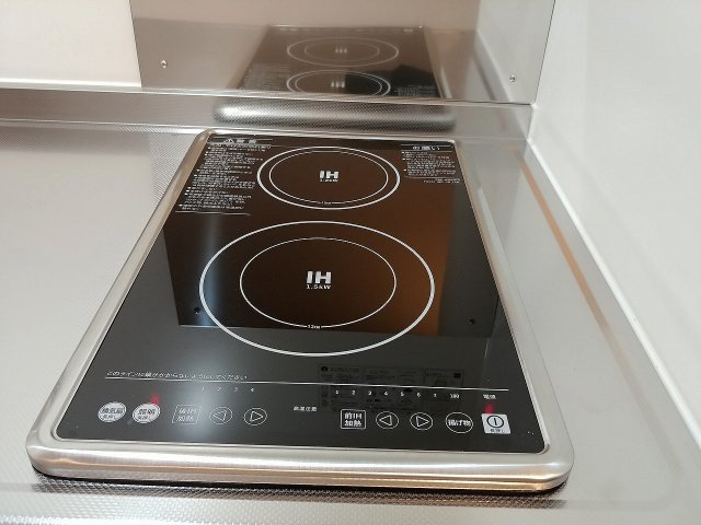 クレイノコニシハウスのキッチン|ＩＨ