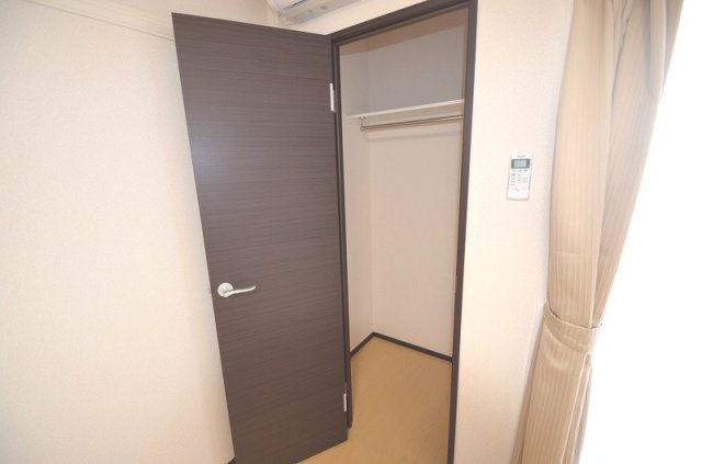 クレイノロイヤル三木の内装