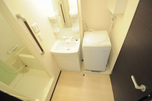 三木市大村のアパートの内装