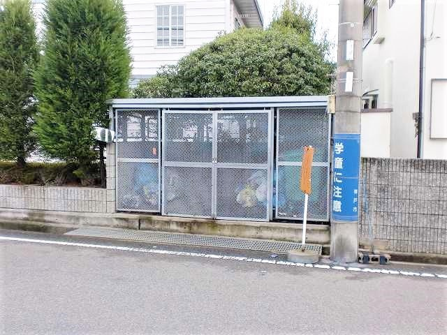 レオパレスラダックＡのその他