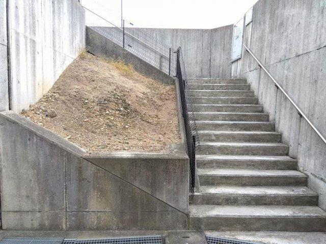 明石市魚住町金ケ崎のアパートのその他|物件入口