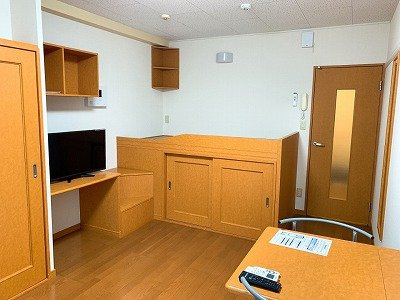 レオパレスＢＯＳＨＵＫＥ大久保の寝室