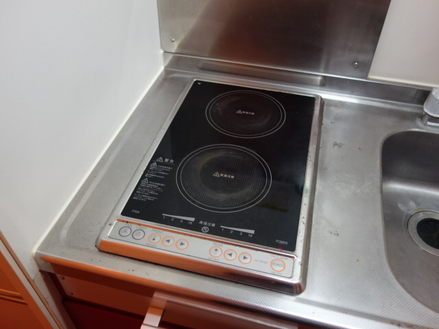 明石市大久保町森田のアパートのキッチン