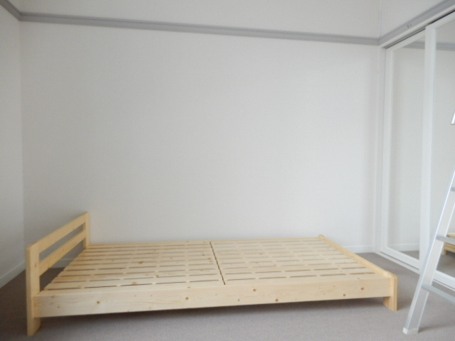 レオパレスパールライトの居間・リビング