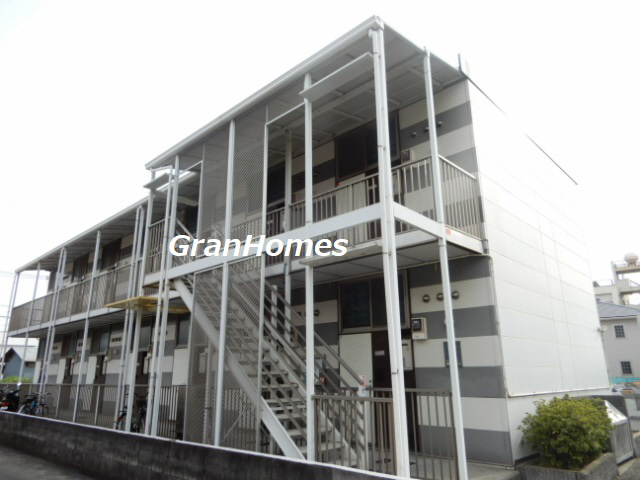 レオパレスパールライトの外観