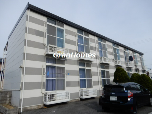 明石市二見町西二見のアパート