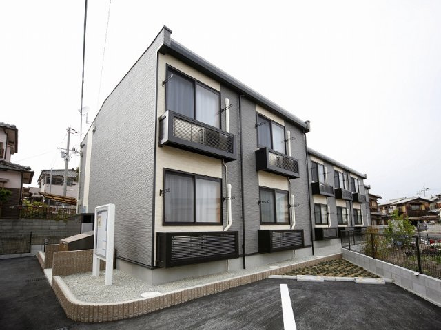 レオパレスあわのの外観