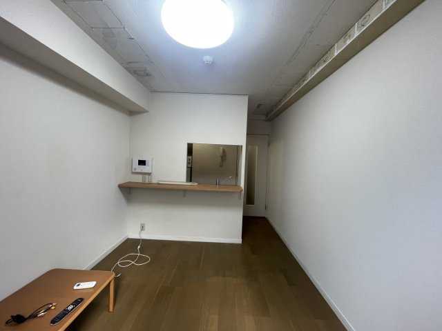 レオパレスローズガーデンの居間・リビング