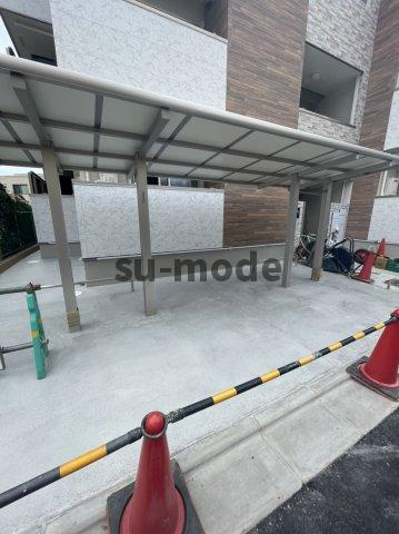 フジパレス正雀本町サウスの駐車場