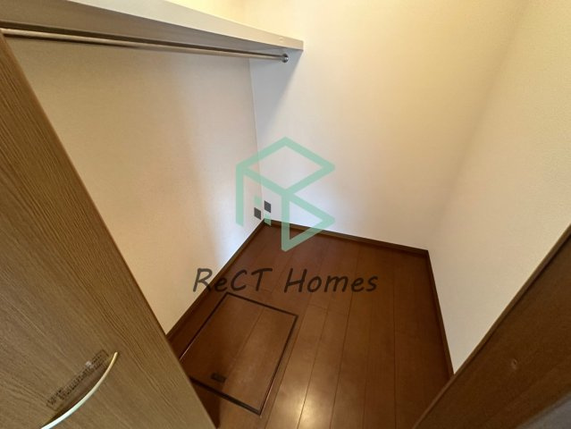 キャメロット飾磨B棟の収納