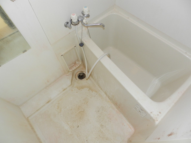 スワンヒルズ山手の浴室