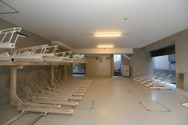 ザ・パークハビオ　蔵前の駐車場