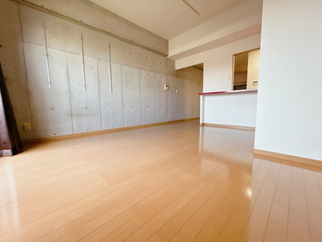 ひまわりやなべの居間・リビング|現状と異なる場合は現状優先となります