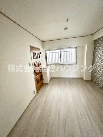 紙谷第3マンションの寝室