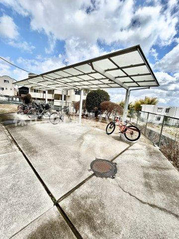 ハイツ阪本のその他共用部分|バイクも置けます