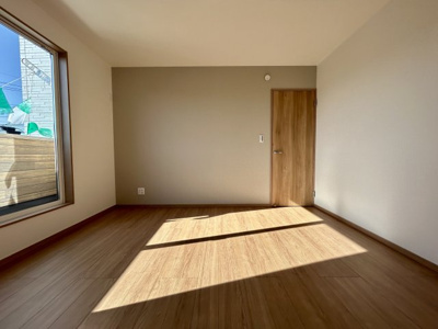 【寝室】