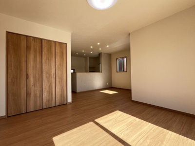 【居間・リビング】