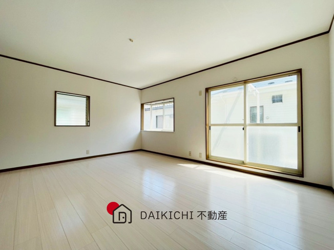 【洋室】 | 行田市佐間1丁目　中古戸建