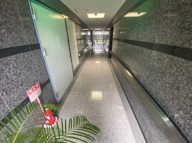 ストーンフィールドビル【事務所テナント】のロビー