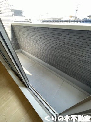 【バルコニー】 | ルーベル　立花　Ⅲ | 外からの目が気にならないバルコニーで洗濯物が干せます