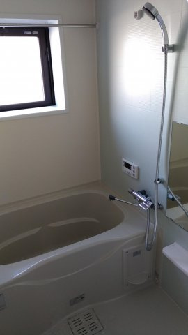 ヴィラスタジオーネ御所南の浴室