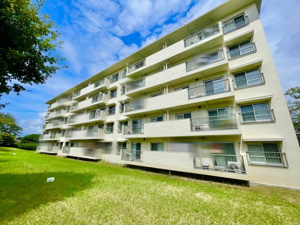 港南台めじろ団地22号棟の画像