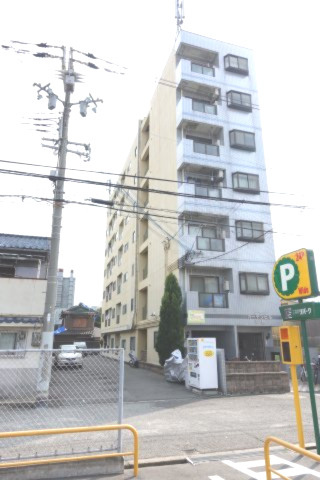 ガーデンヒル平野の外観|エレベーター完備です