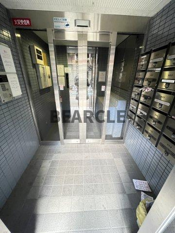 バインオークMETSのエントランス