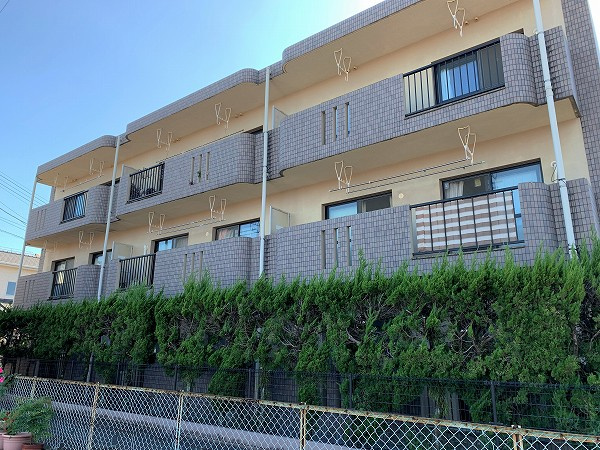 グレイスコート大浜の外観