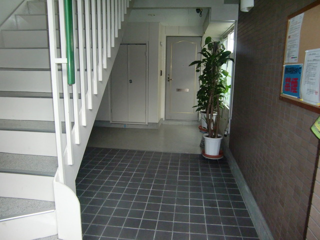 ハイツ細田のエントランス