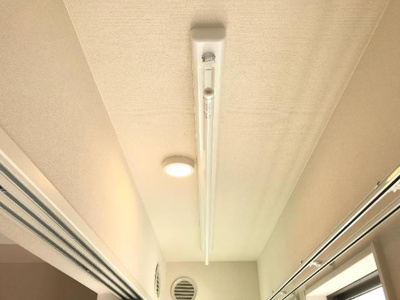 【その他】 | グランドアーク | 室内物干し