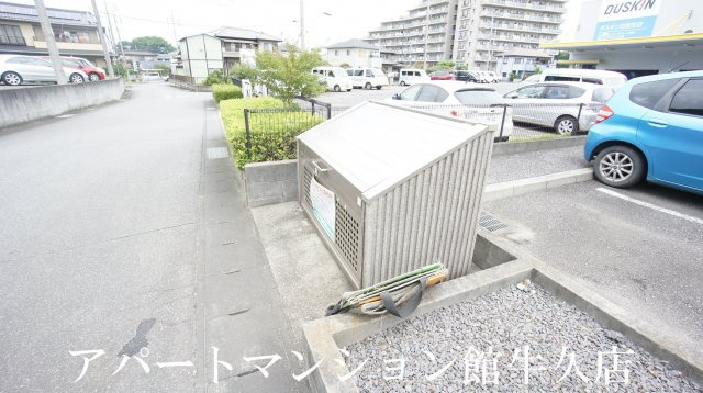 アークグレイスの駐車場
