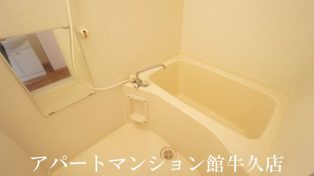 アークグレイスの浴室