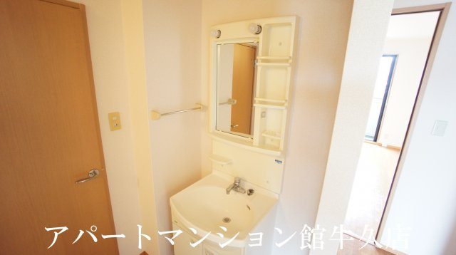 アークグレイスの独立洗面台