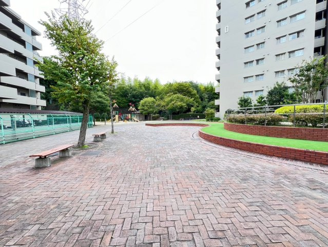 朝日プラザ千里北Ｃ棟の周辺