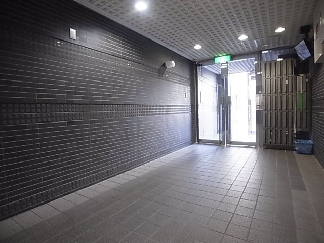 神戸市兵庫区西上橘通２丁目の賃貸マンション