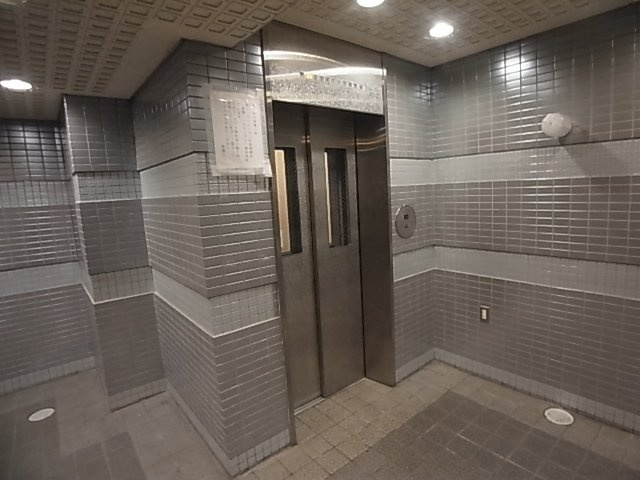 神戸市兵庫区西上橘通２丁目の賃貸マンション