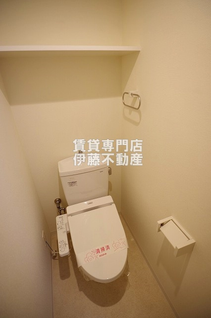 名古屋市北区大曽根１丁目の賃貸マンションのトイレ