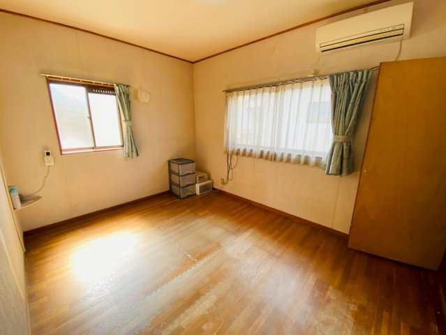 根木名　中古戸建の洋室