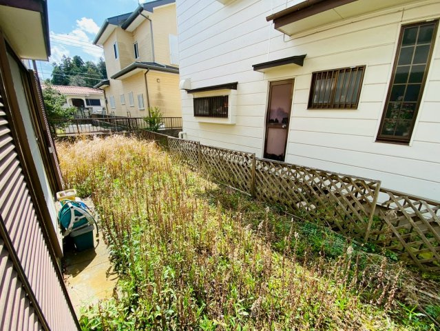 根木名　中古戸建の庭