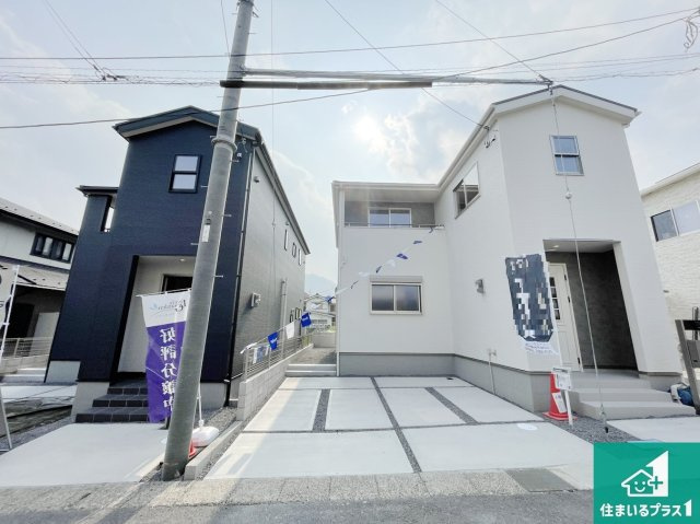 大津市錦織　新築一戸建ての外観|流行に左右されないシンプルな外観！