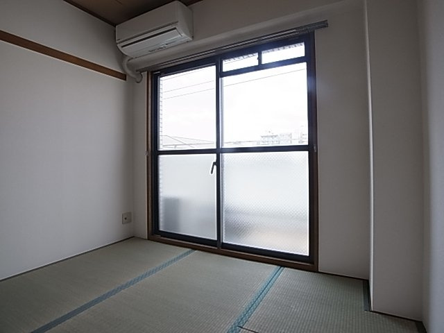 神戸市兵庫区永沢町３丁目の賃貸マンション