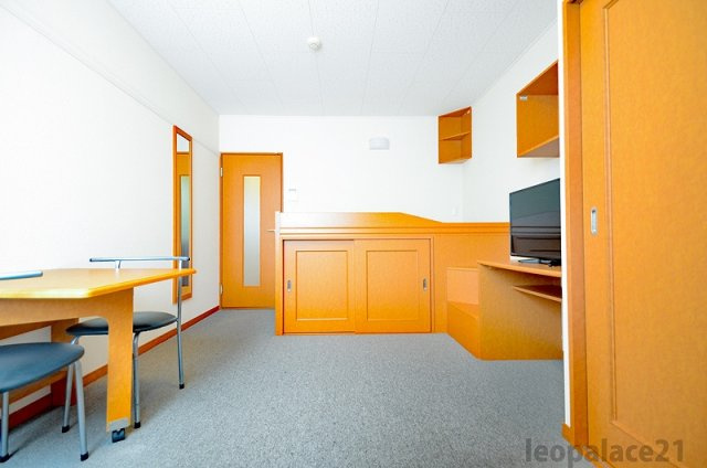 レオパレス暁の寝室|家具家電付き