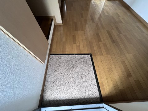 明石市大久保町江井島の賃貸マンションの玄関