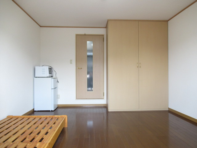 神戸市西区竜が岡２丁目の賃貸マンションの居間・リビング